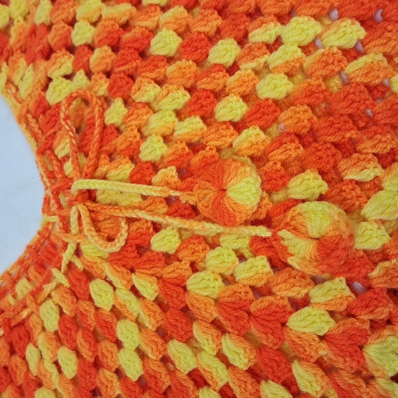 Retro handmade child’s orange and yellow poncho - Picture 4 of 7